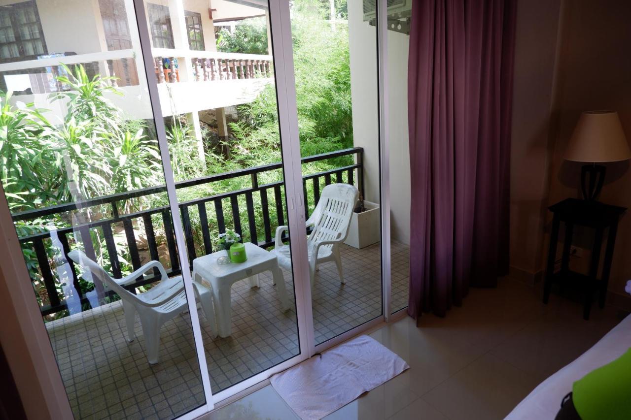 Kata Beachwalk Hotel And Bungalows Exteriér fotografie