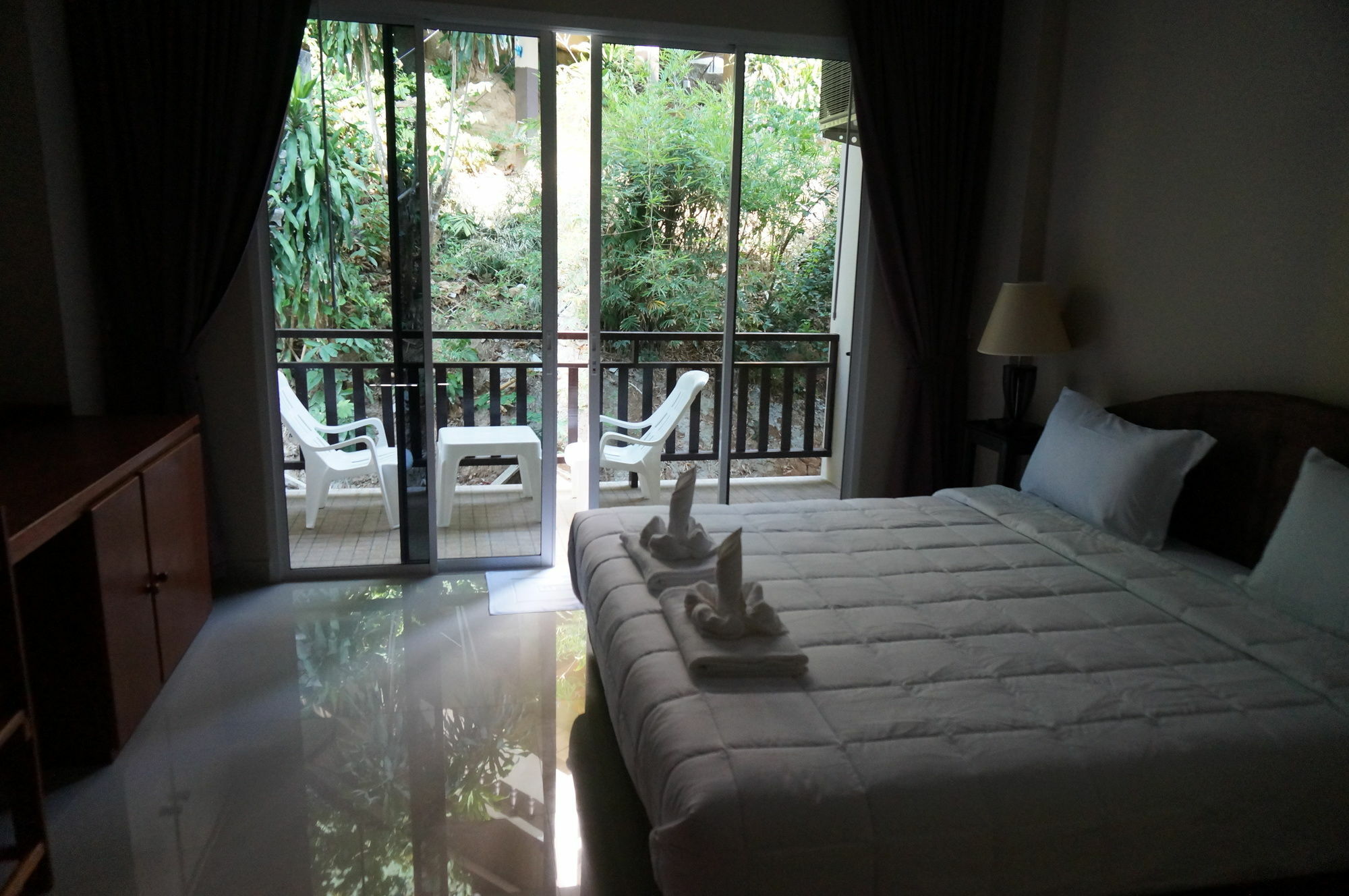 Kata Beachwalk Hotel And Bungalows Exteriér fotografie
