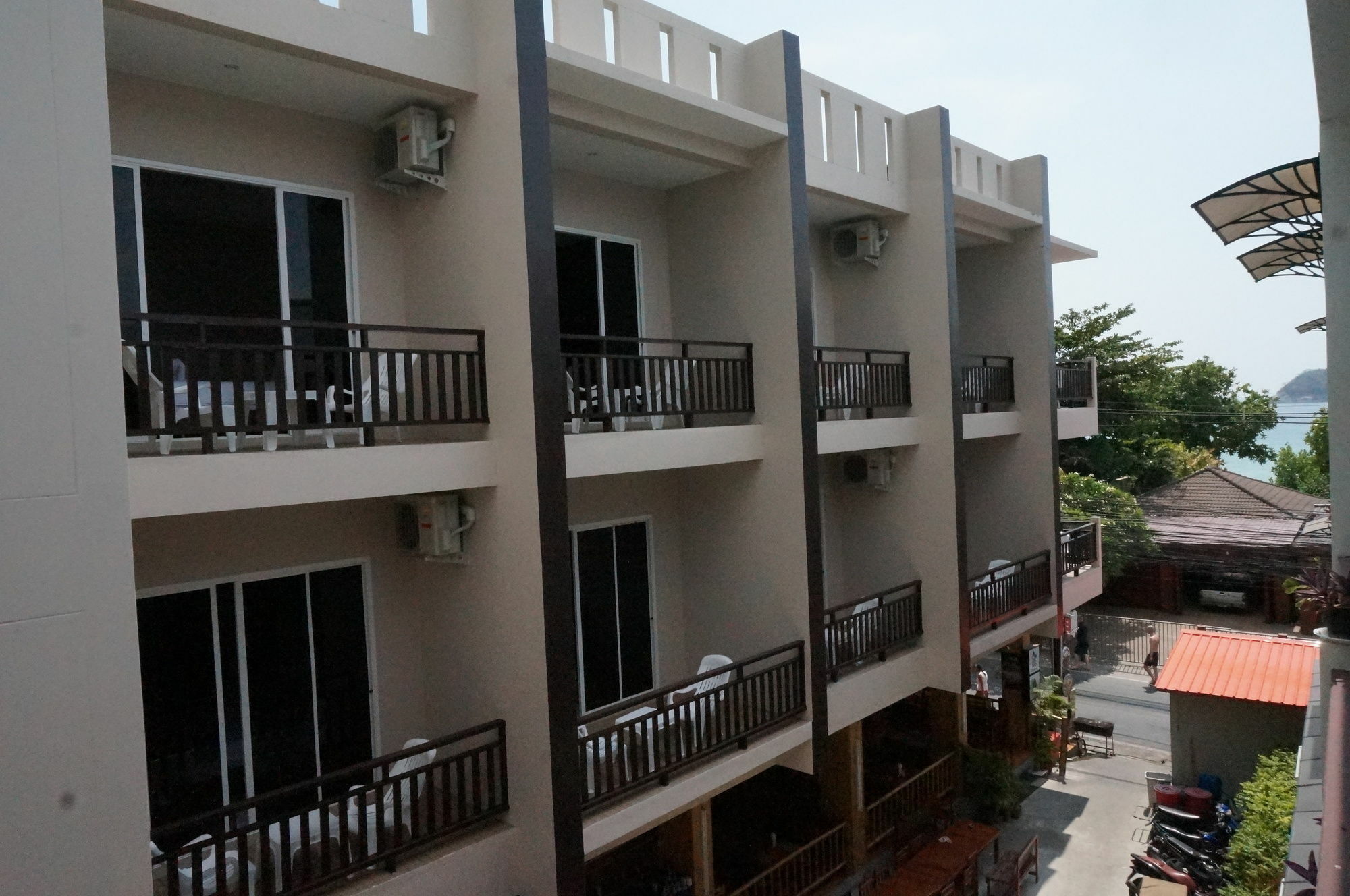 Kata Beachwalk Hotel And Bungalows Exteriér fotografie